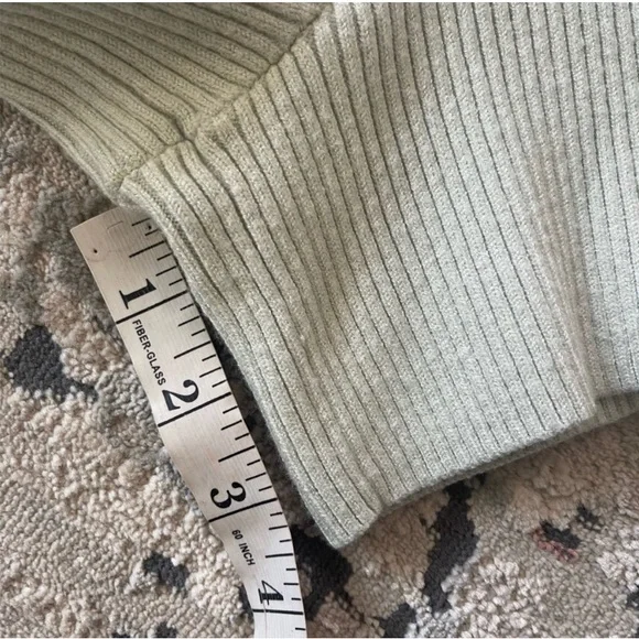 Abercrombie & Fitch Soft Ribbed Green Lounge Shorts Size L - Picture 8 of 10